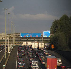 Na de zomer ernstige verkeershinder op A12.